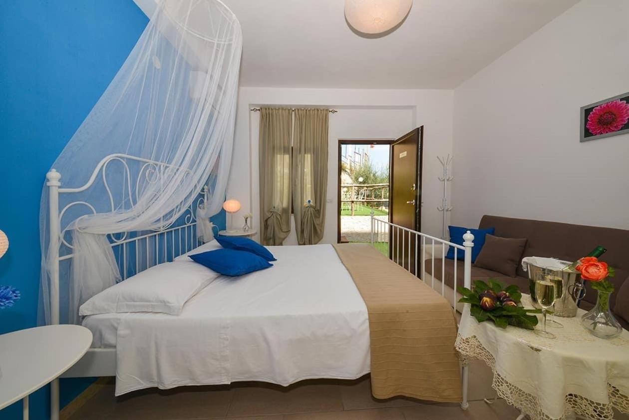 פסקיצ'י B&B Villa Pacifica מראה חיצוני תמונה