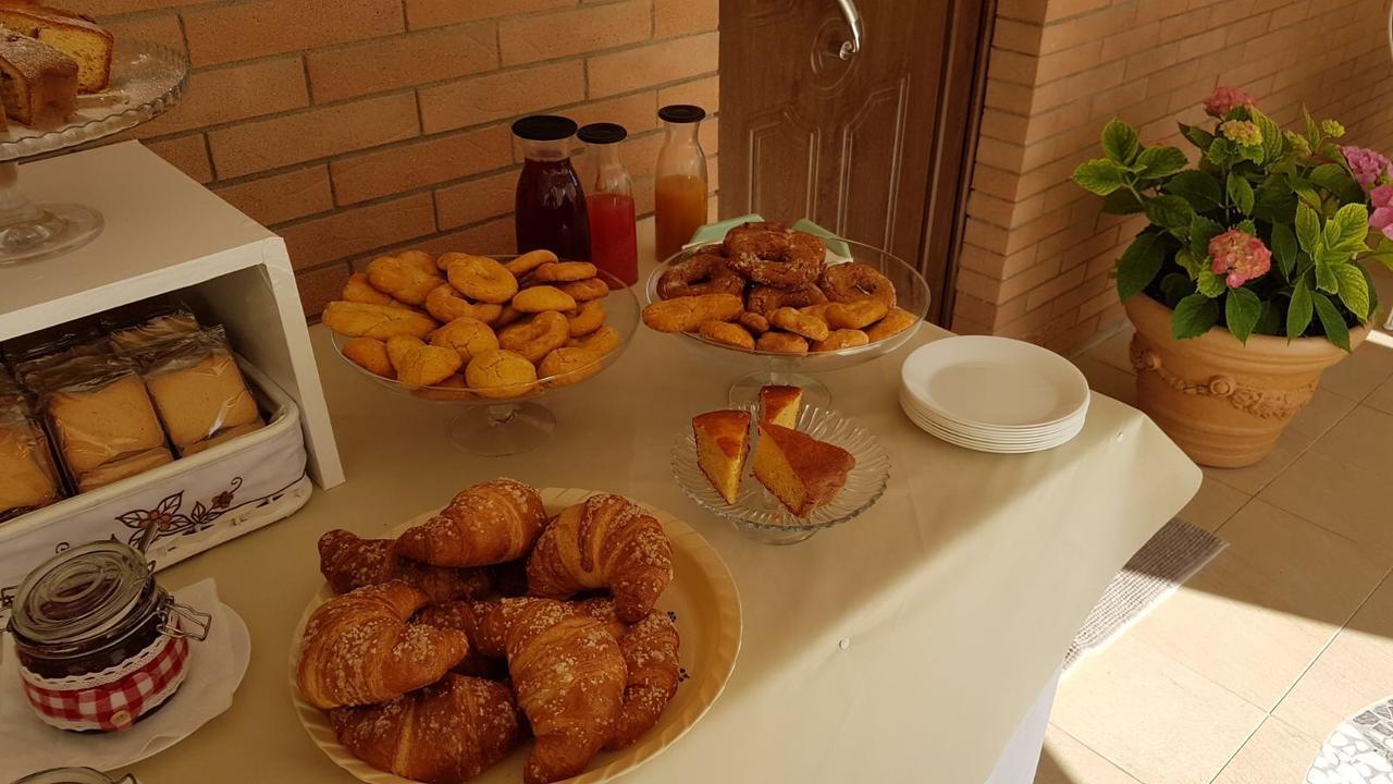 פסקיצ'י B&B Villa Pacifica מראה חיצוני תמונה